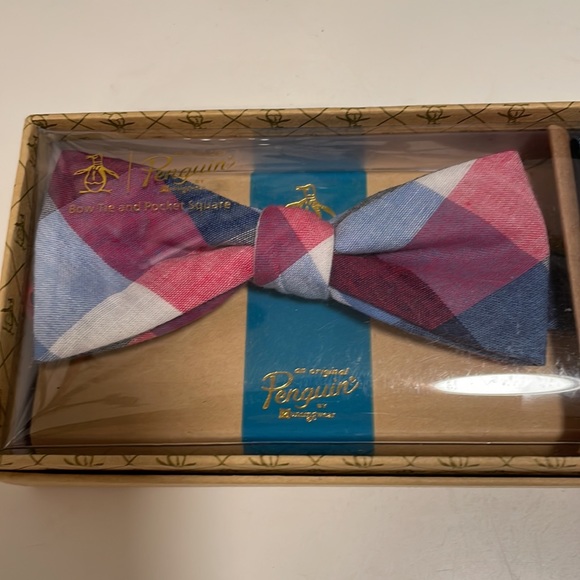 Penguin Bow Tie and Pocket Square. New. - Picture 2 of 5